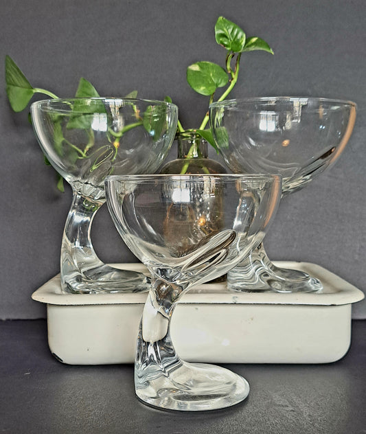 כוסות על רגל